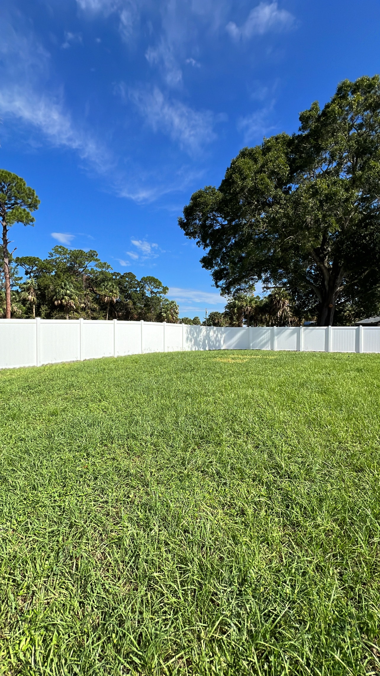 Vinyl Fencing