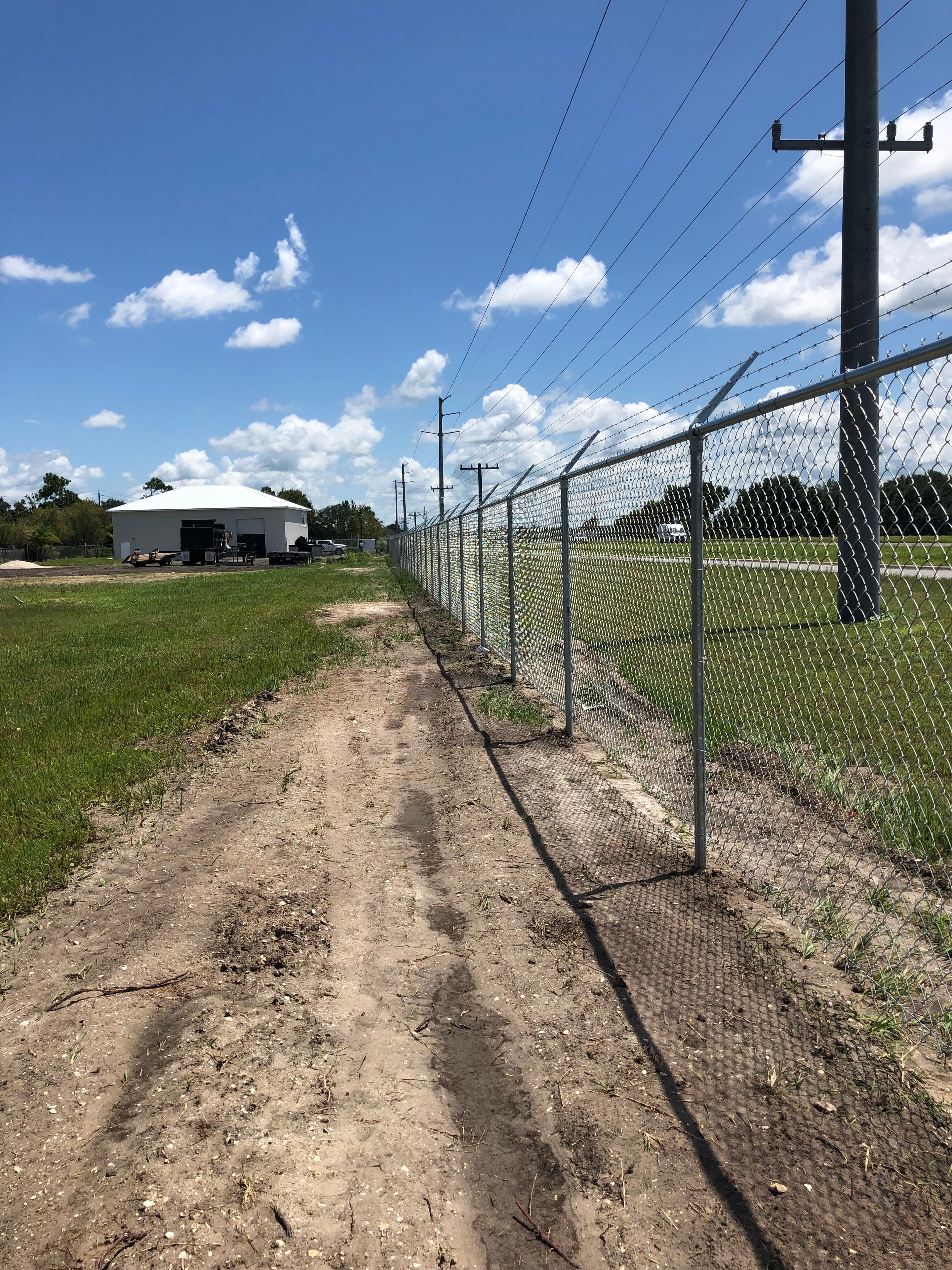 Commercial fence installation